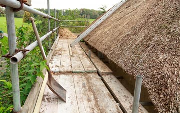 advantages of Yardhurst thatch roofing
